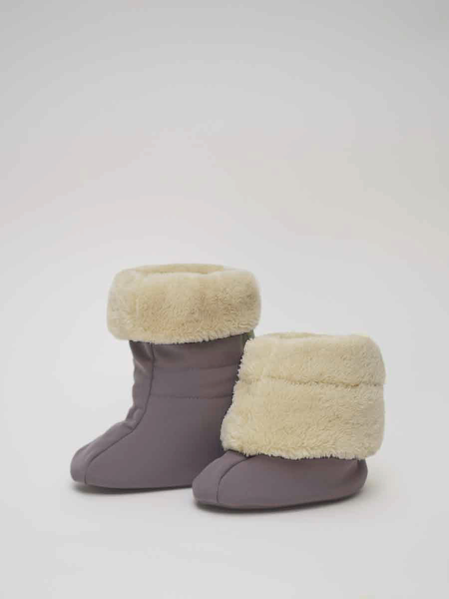 Babywearing Boots